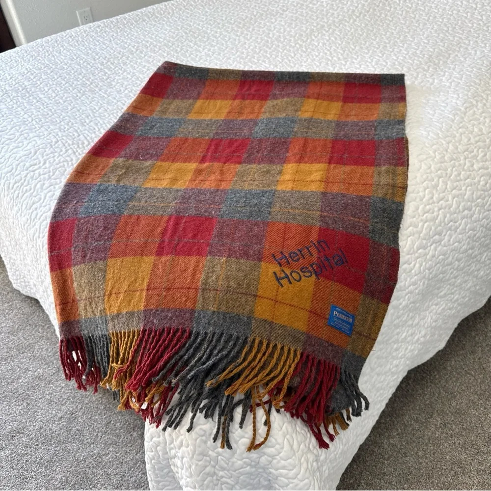 VTG Pendleton Wool Plaid Blanket Throw Red Brown USA 52
